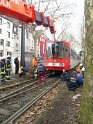 KVB Zug entgleist Koeln Suelz Suelzguertel P046